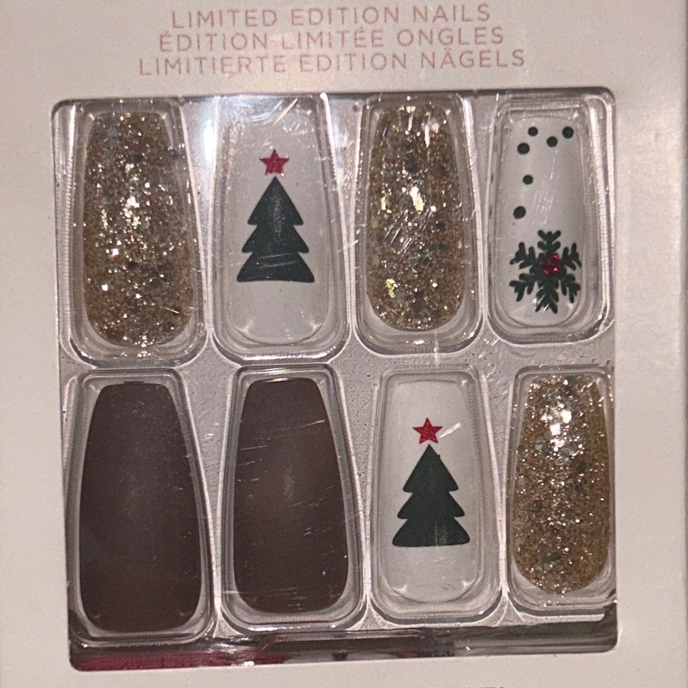 Kiss Special Design Limited Edition Long Christmas Holiday Press On Nails